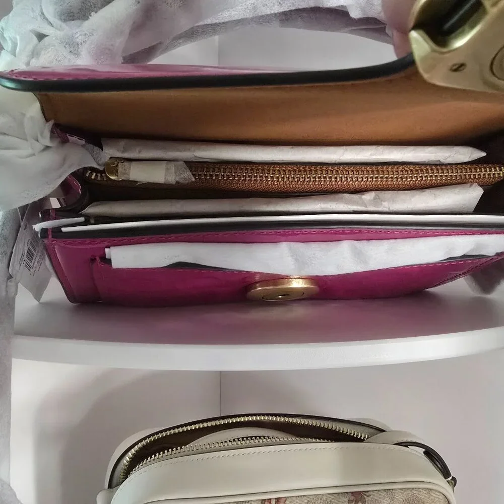 SOLD- Coach Tabby 20 in Signature Patent Leather Magenta - Picture 6 of 8